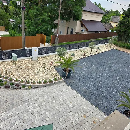 Random Villa *